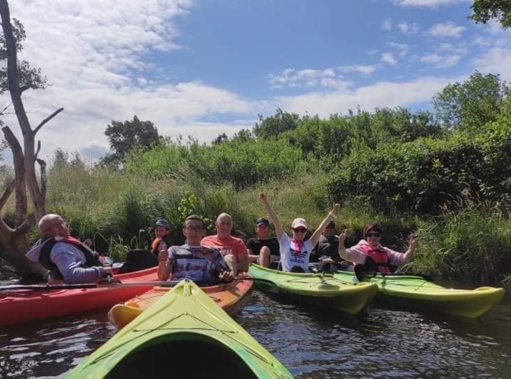 KAJAKAMI PO HORYZONT